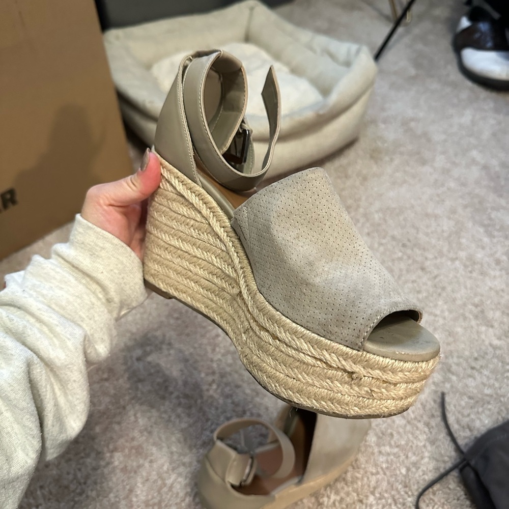 Wedges - Picture 2 of 5